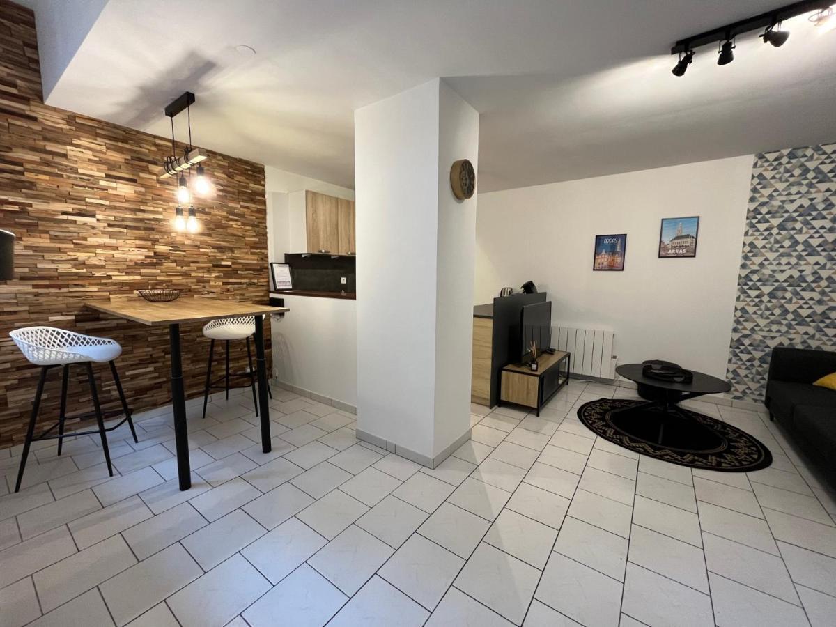 Superbe Appartement En Centre Ville D'Арас Екстериор снимка